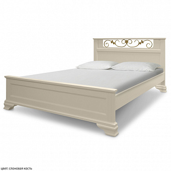 Кровать Феникс с кованым декором